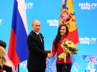 Владимир Путин и Аделина Сотникова, февраль 2014 года