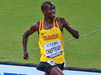 Джошуа Чептегеи побил рекорд на дистанции 5000 метров