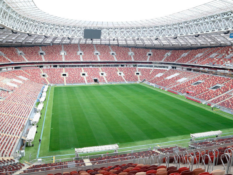 Власти Москвы обсудили закрытие трибун на футбольных матчах из-за коронавируса