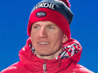 Лыжник Большунов продолжает доминировать на "Тур де Ски"