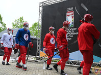  Всех хоккеистов сборной России на чемпионате мира обеспечат шпионскими пиджаками 	