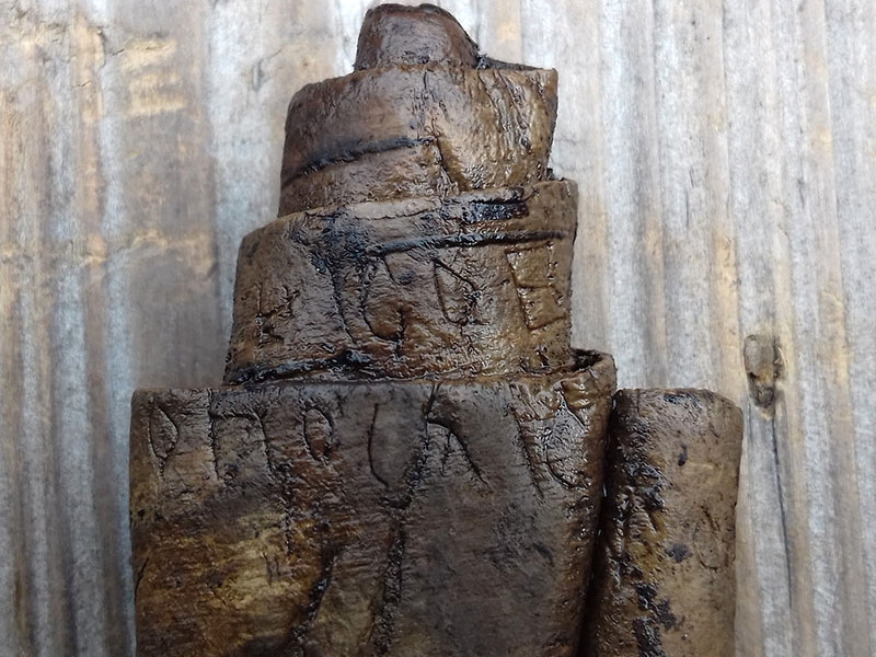 В Великом Новгороде откопали берестяную грамоту с не известным ученым ругательством