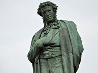 Памятник Пушкину в Москве утратит голубизну после реставрации