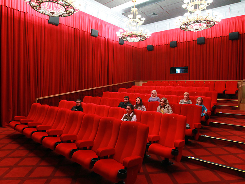 В июле 2016 года посещаемость российских кинотеатров опустилась до минимальных отметок за последние пять лет, а по сравнению с прошлым годом показатель снизился на 16,4%