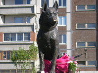 В 2002 году Костя умер, а на окраине Автозаводского района Тольятти появилась скульптура овчарке с надписью "Псу, научившему нас любви и преданности"