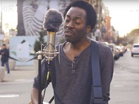 Музыкант Чейз Уинтерс стал проводником сибирского рока в нью-йоркском районе Бруклин и превратился в звезду Интернета


