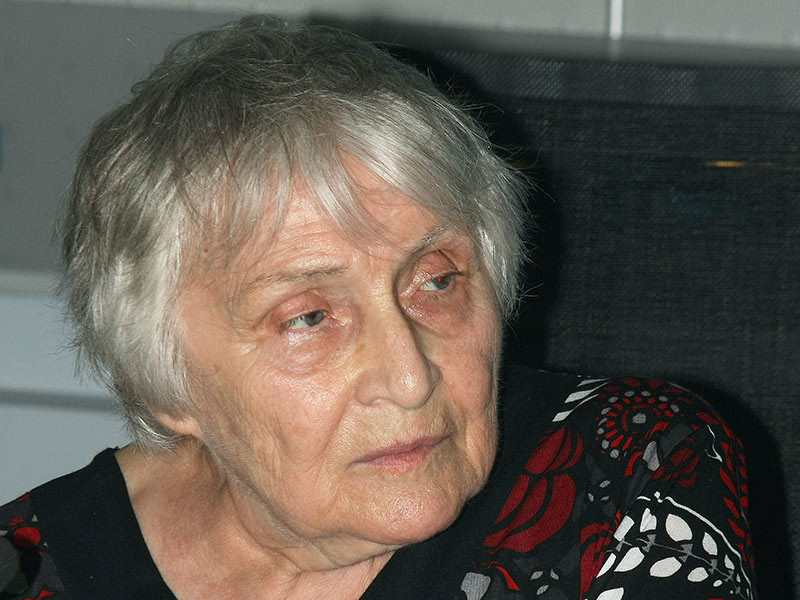 Умерла писательница Анн Голон, автор романов об Анжелике