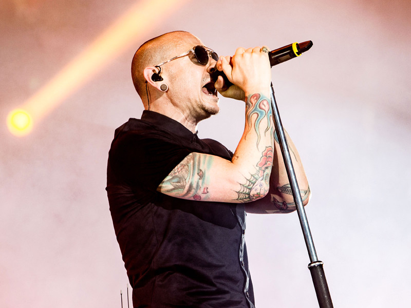  Солист Linkin Park перед самоубийством попрощался с поклонниками в последнем ВИДЕО