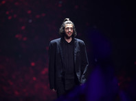 Сальвадор Собраль, победивший на конкурсе песни "Евровидение-2017" с композицией Amar pelos dois, страдал от порока сердца