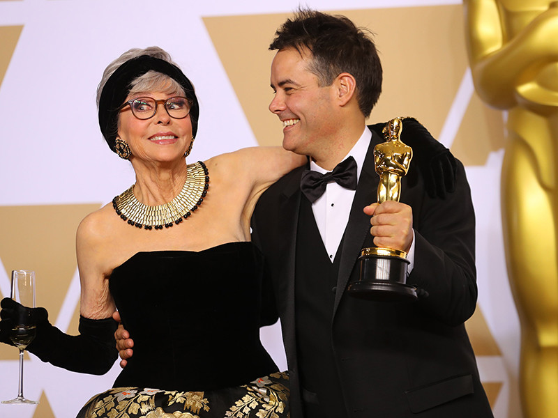 "Лучшим фильмом на иностранном языке" стала чилийская "Фантастическая женщина" Себастьяна Лелио