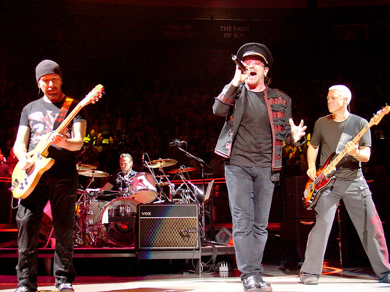 Ирландская рок-группа U2 возглавила список самых высокооплачиваемых музыкантов за 2017 год по версии американского журнала Billboard. Рейтинг опубликован в пятницу на сайте издания
