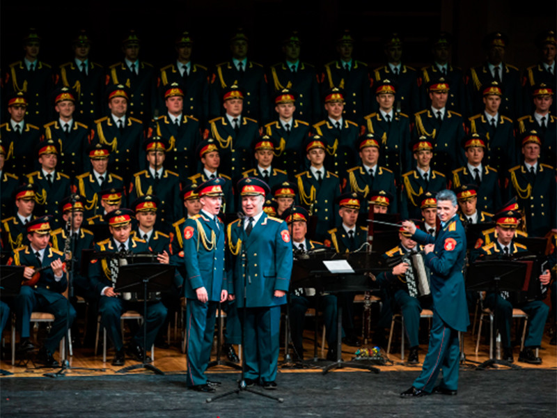 Ансамблю имени Александрова приписали выступление вместо музыкантов, отказавшихся от участия в "Нашествии"