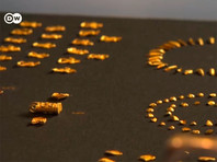 Скифское золото - коллекция экспонатов из более чем 2 тыс. предметов, которые использовались для оформления выставки "Крым: золото и секреты Черного моря", проходившей с февраля по август 2014 года в Музее Алларда Пирсона в Амстердаме