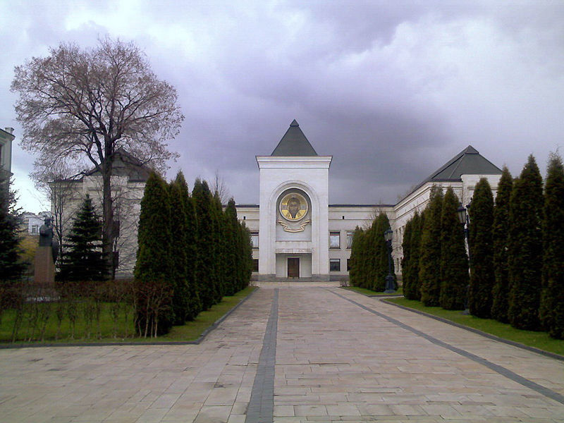 Здание Синодальной резиденции Патриарха Московского и Всея Руси в Свято-Даниловом монастыре