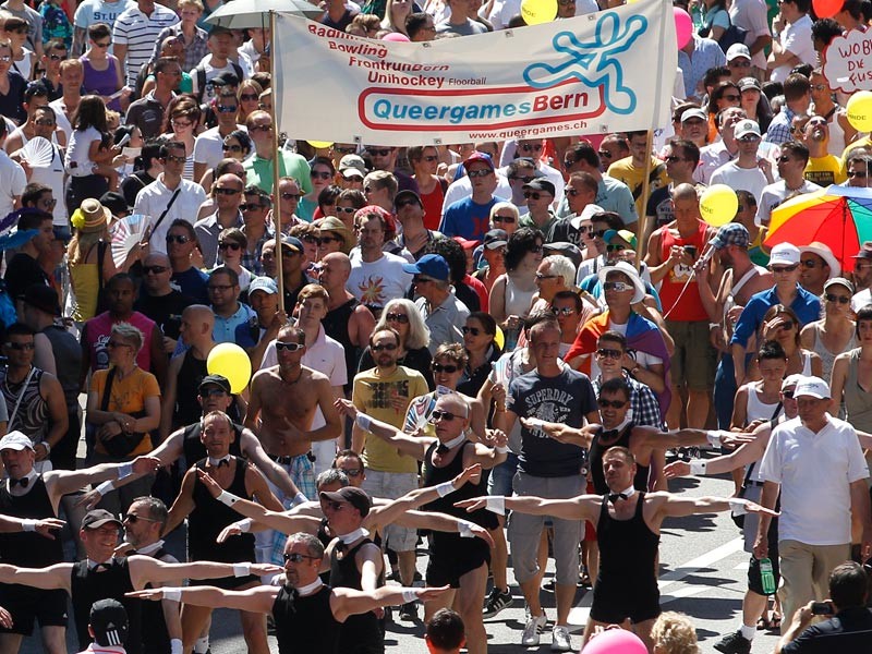 Консевативное католическое духовенство встретит гей-парад во Фрибуре молитвами на латыни