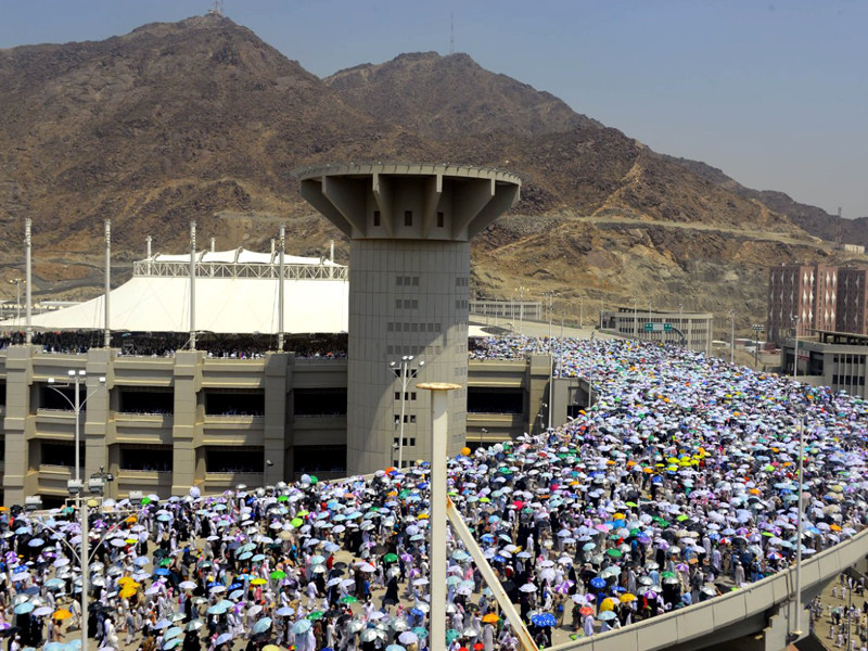 Власти Саудовской Аравии установили минимальную стоимость хаджа