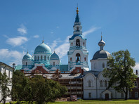 Путин на Валааме почтил память основателей монастыря и причастился