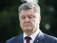 Президент Украины Петр Порошенко попросил Константинополь помочь решить проблему разделения Церкви, которая существует в стране