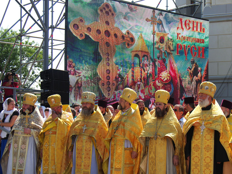 Россия отмечает 28 июля День Крещения Руси. В качестве памятной даты этот праздник был установлен федеральным законом 1 июня 2010 года