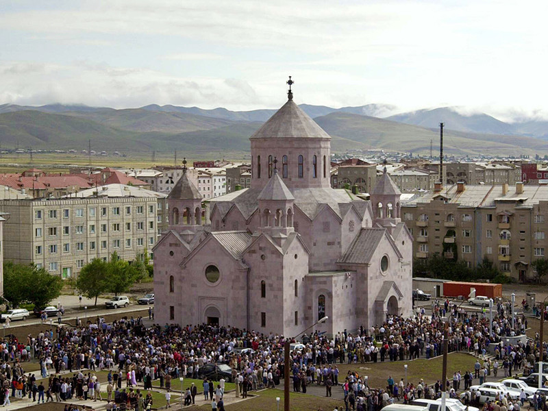 В Армении 20 августа, в День памяти русских воинов начнутся дни духовной культуры России, которые продлятся весь сентябрь. Центром мероприятий станет "Холм чести" в армянском городе Гюмри