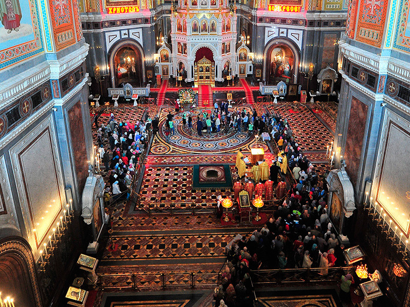 12 июля - последний день пребывания в Москве мощей святителя Николая Чудотворца, привезенных из Италии
