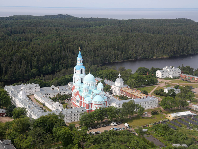 Валаамский монастырь объявил "нежелательным" блог-тур, организованный критически настроенными журналистами