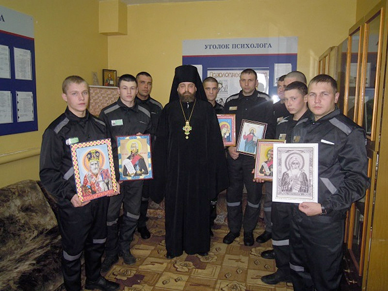 Заключенные мордовских исправительной колонии N17 и следственного изолятора N2 стали участниками конкурса православной иконописи "Канон"