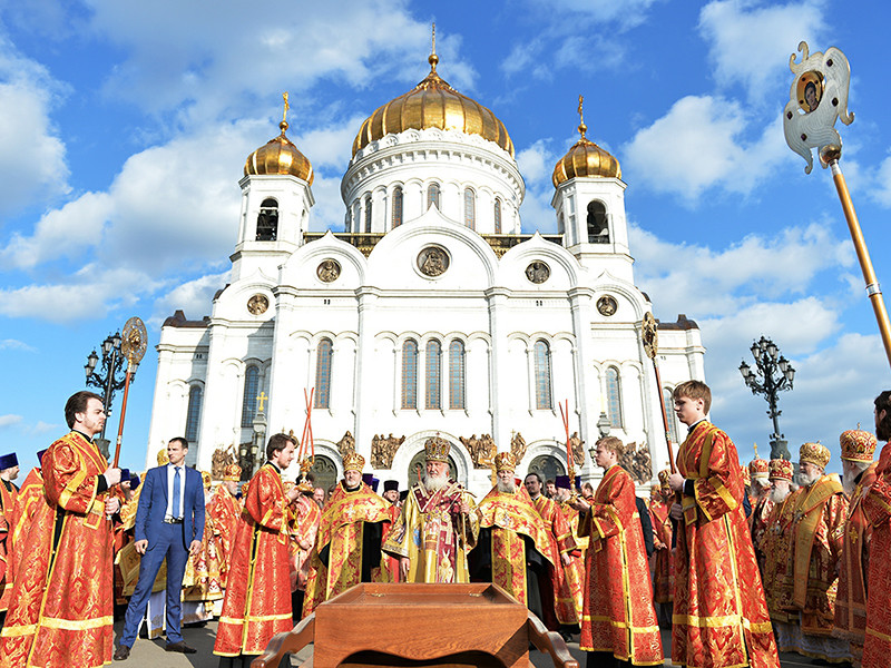 66% православных россиян сомневаются в существовании Бога, сообщил "Левада-центр"