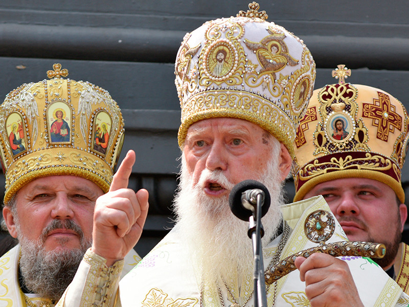 Глава Украинской православной церкви Киевского патриархата патриарх Филарет во время молебна в рамках крестного хода Украинской православной церкви в Киеве