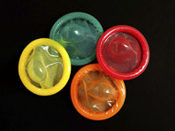 Грузинские политики и церковь требуют закрыть фирму по производству презервативов, оскорбляющих чувства верующих
