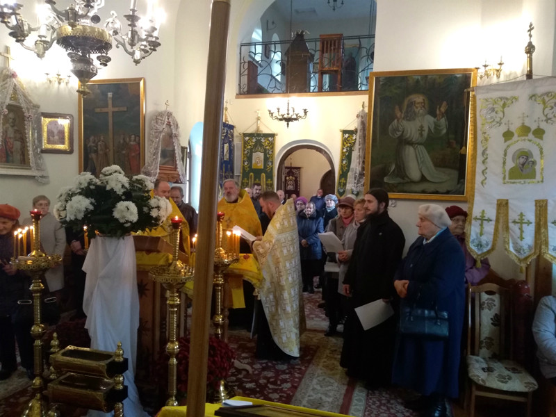 Польская православная церковь запретила своим священникам вступать в литургические и молитвенные контакты с УПЦ Киевского патриархата