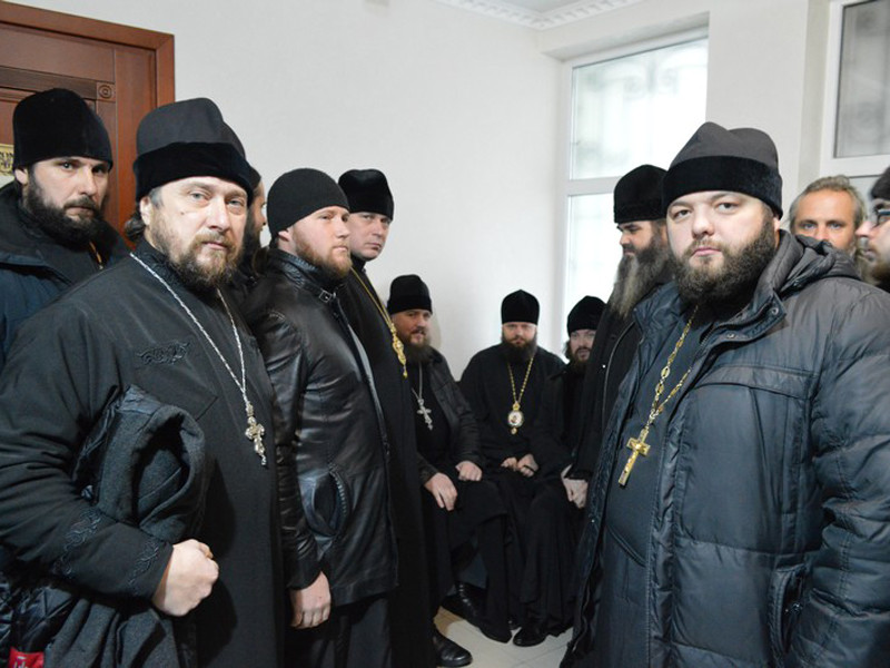 СБУ допросила 12 священников УПЦ по делу о госизмене и религиозной вражде