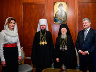 Вселенский патриарх подписал томос об автокефалии новой украинской церкви
