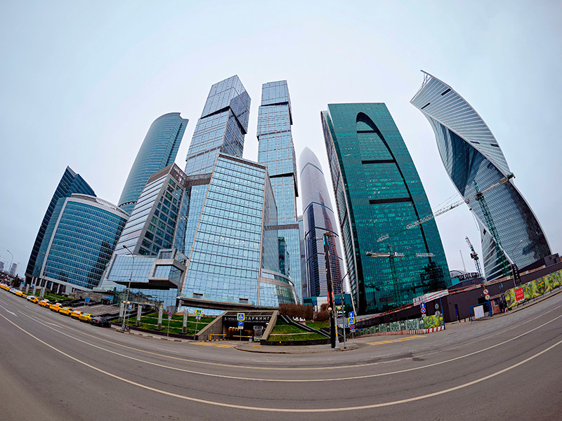 Продажи апартаментов в "Москва-Сити" упали почти на 30%