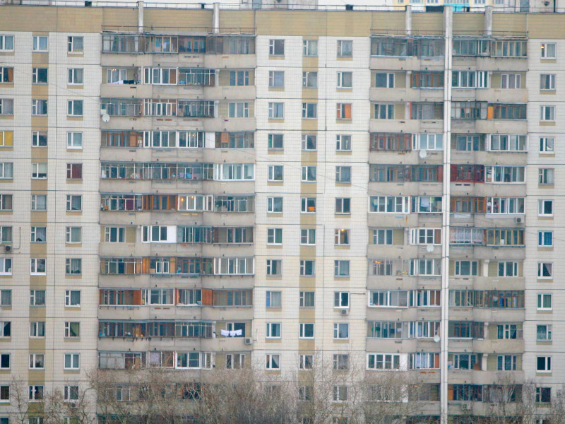 За полгода вторичное жилье в России подешевело на 4,7%
