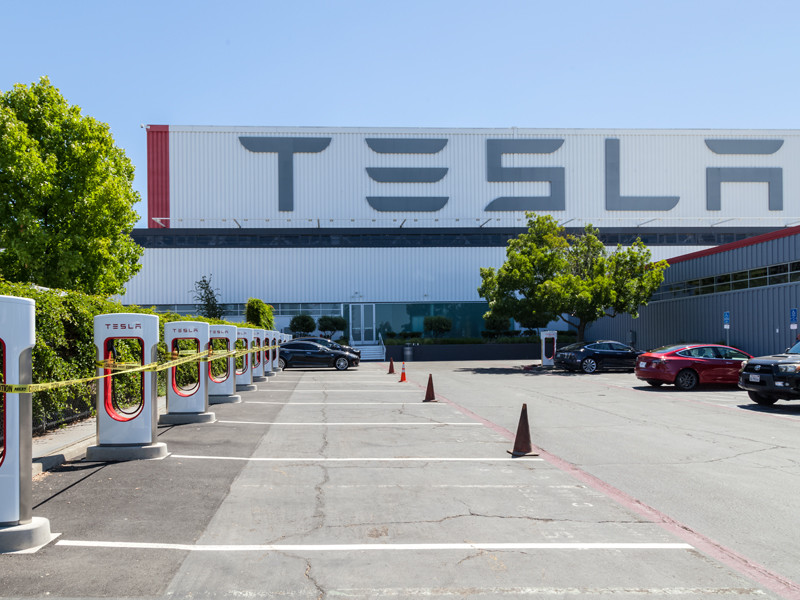 Tesla готовится представить батареи нового поколения для электромобилей