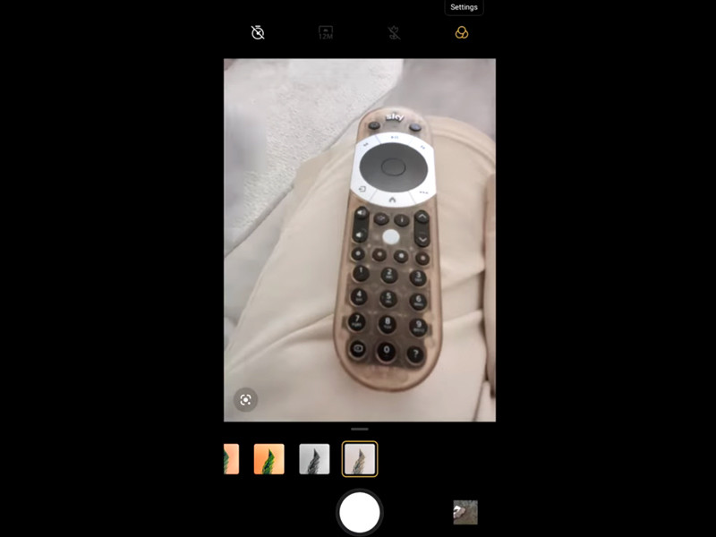 В камере OnePlus 8 Pro обнаружили фильтр, позволяющий просвечивать некоторые предметы