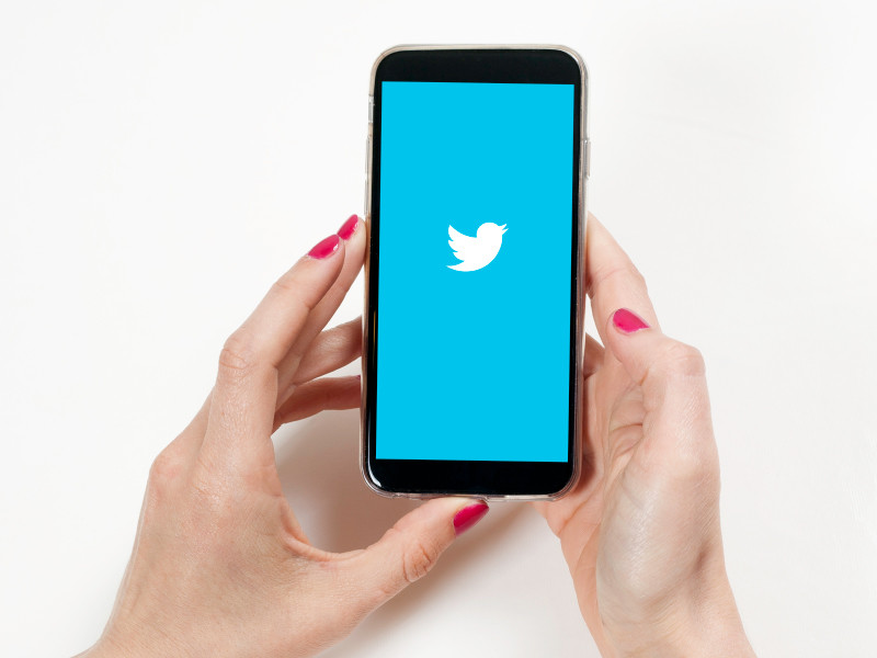 Twitter начал предлагать пользователям ознакомиться с содержимым ссылки перед ее ретвитом