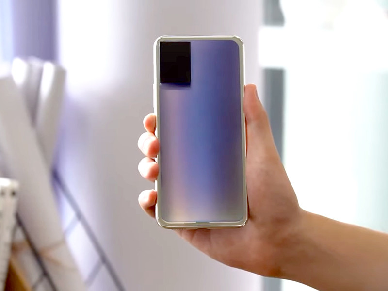 Компания Vivo показала прототип меняющего цвет смартфона