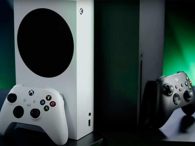 В России стартовали продажи игровых приставок Xbox нового поколения