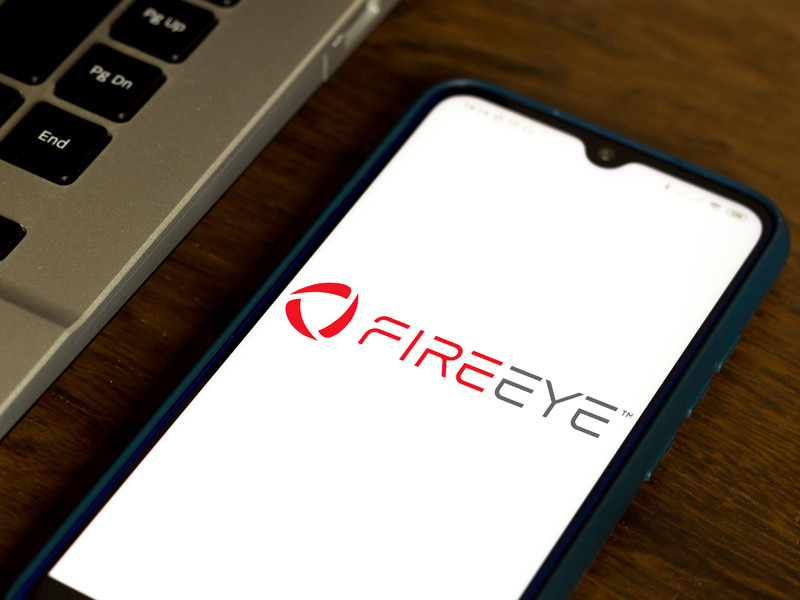 Американская компания FireEye, работающая в сфере кибербезопасности, сообщила о взломе своих систем, который осуществили профессиональные хакеры при поддержке неназванного государства