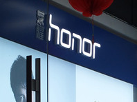Проданная из-за санкций США "дочка" Huawei возобновит выпуск Android-смартфонов Honor с сервисами Google