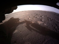 Марсоход Perseverance прислал на Землю первые цветные ФОТО