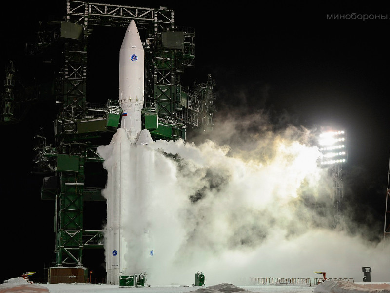 В России начался серийный выпуск ракет "Ангара-А5"