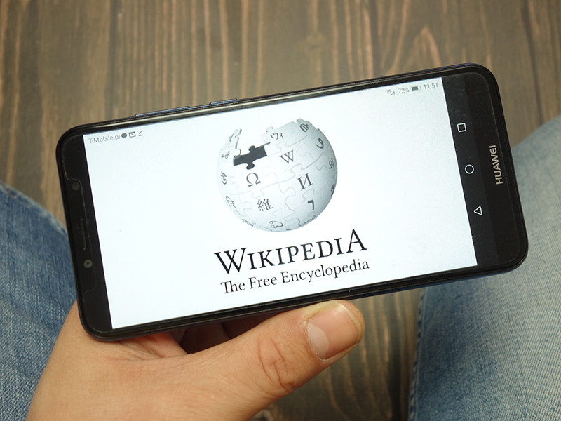 "Википедия" запустит платный сервис для бизнеса