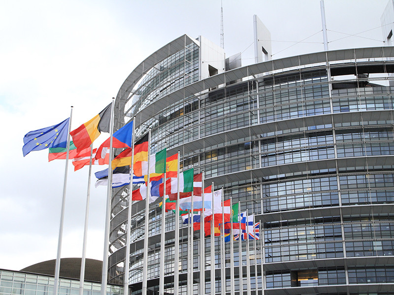 Европарламент одобрил законопроект, который обязывает интернет-компании удалять или отключать доступ к контенту, который власти стран ЕС будут признавать пропагандирующим терроризм