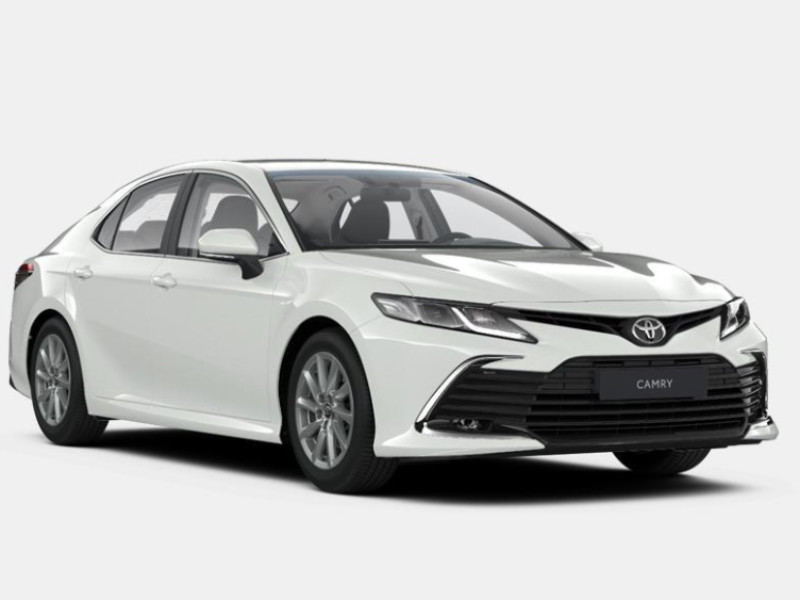  В России начались продажи обновленного седана Toyota Camry 	