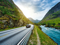 Месячные продажи дизельных и бензиновых машин в Норвегии второй раз в истории упали ниже 10%