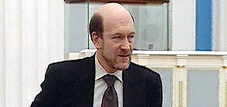 Путин принял отставку Волошина