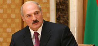 Лукашенко разместит 'Искандеры' в Белоруссии без помощи России